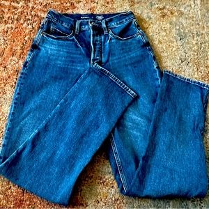 Old Navy Extra High Rise Sky Hi Straight Womens Curvy Jeans Button Fly